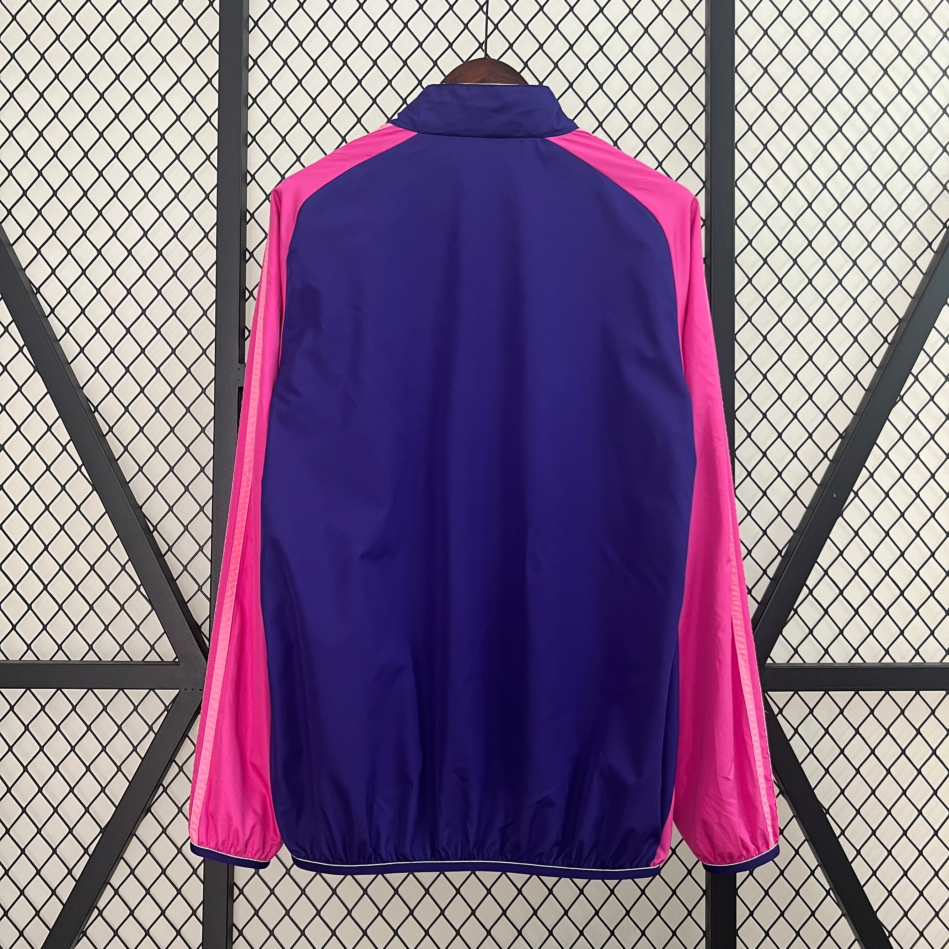 גרמניה מעיל 24/25