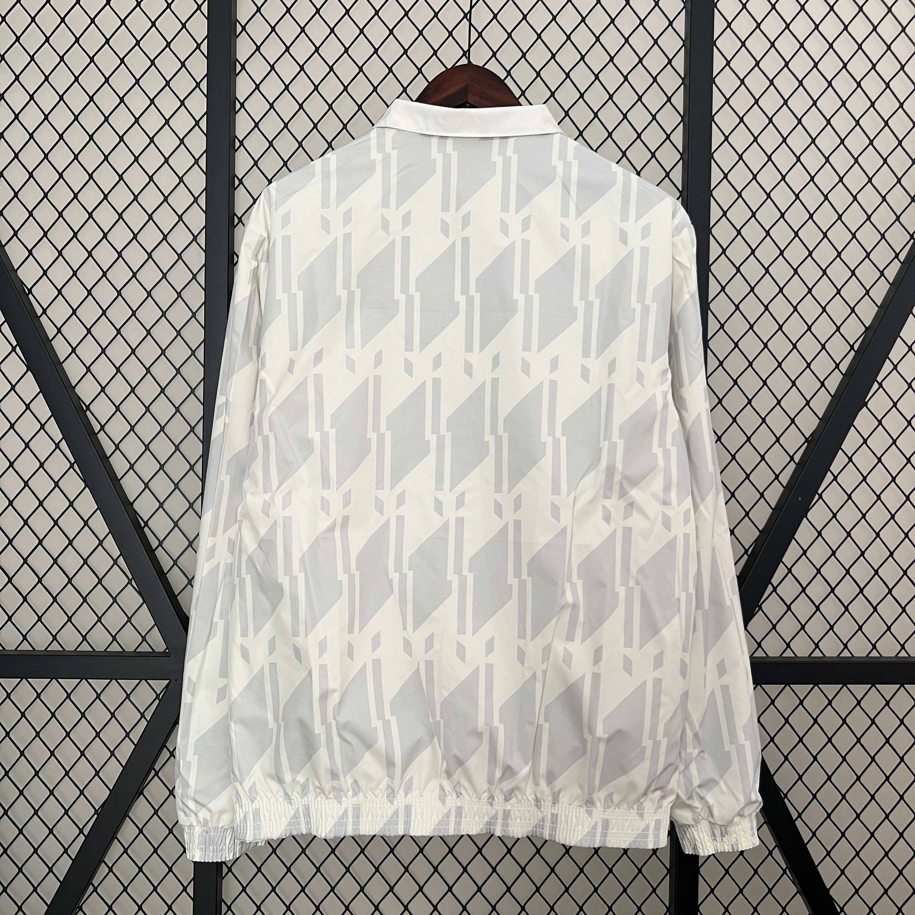 מנצ'סטר סיטי מעיל 24/25