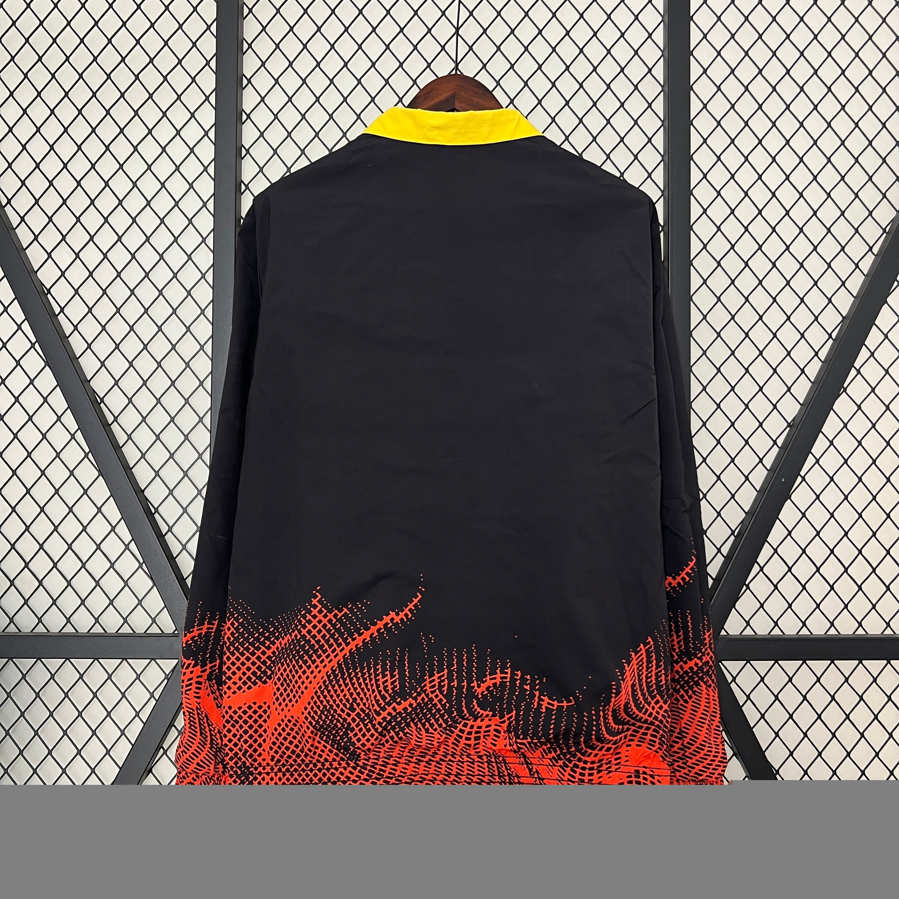 ריאל מדריד מעיל 24/25