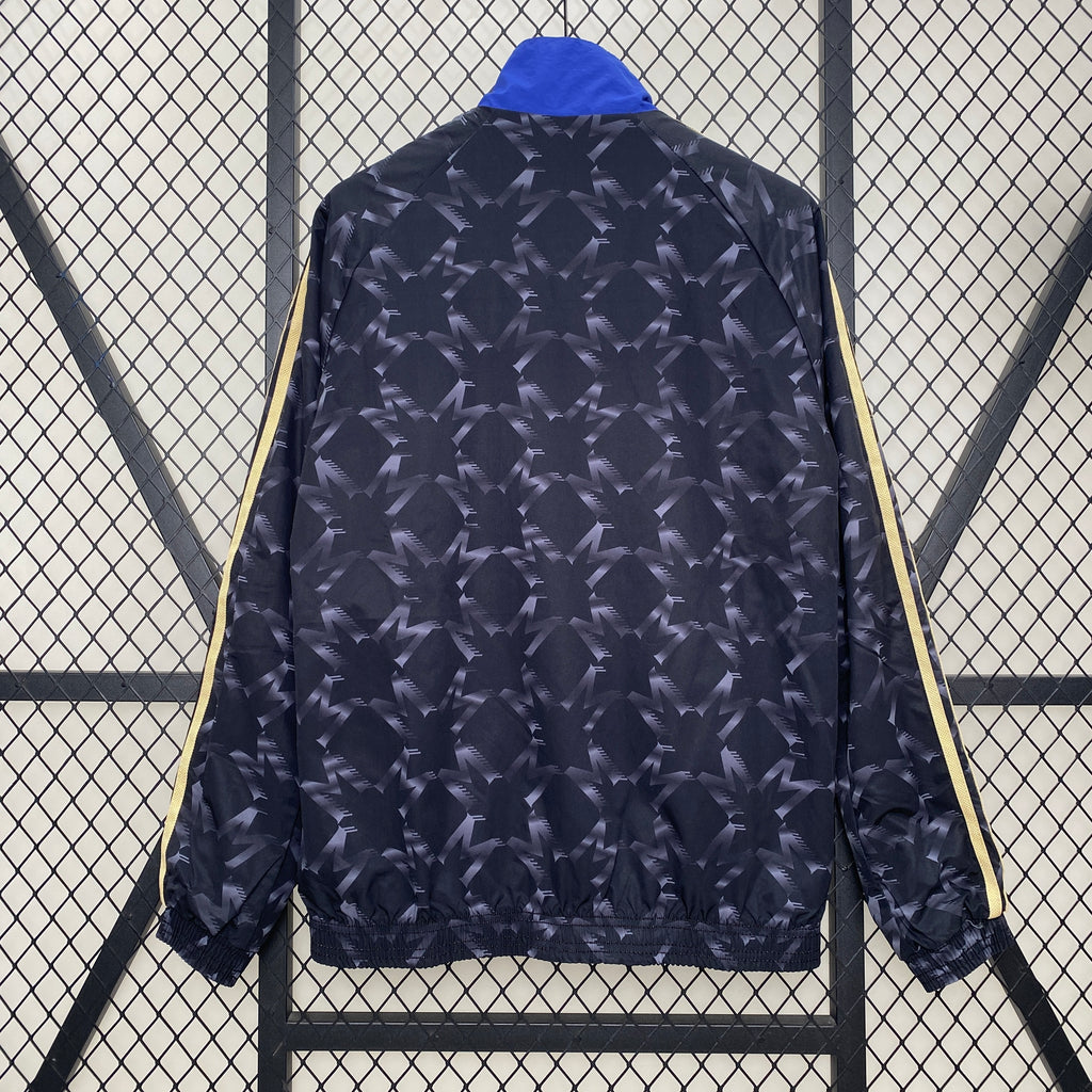 מנצ'סטר יונייטד מעיל 24/25